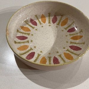 Red wing Pepe vintage 8 1/4” bowl